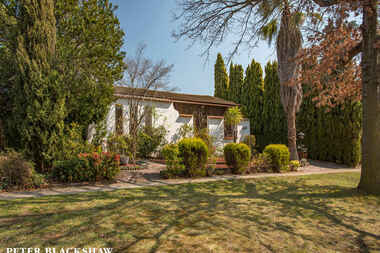 124 Monaro Crescent Red Hill