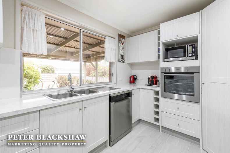 37 Mollee Crescent Isabella Plains 37 Mollee Crescent Isabella Plains