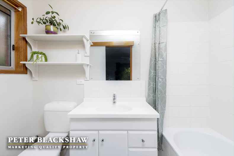 37 Mollee Crescent Isabella Plains 37 Mollee Crescent Isabella Plains