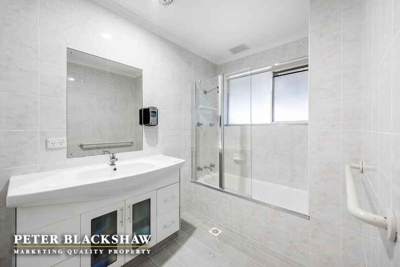 37 Mollee Crescent Isabella Plains 37 Mollee Crescent Isabella Plains