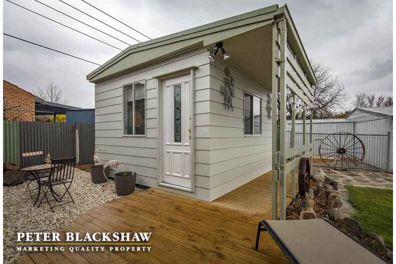 37 Mollee Crescent Isabella Plains 37 Mollee Crescent Isabella Plains