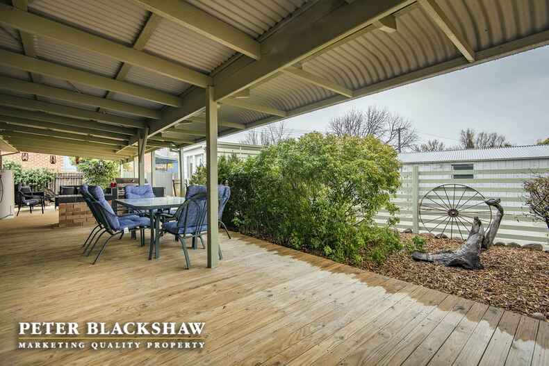 37 Mollee Crescent Isabella Plains 37 Mollee Crescent Isabella Plains