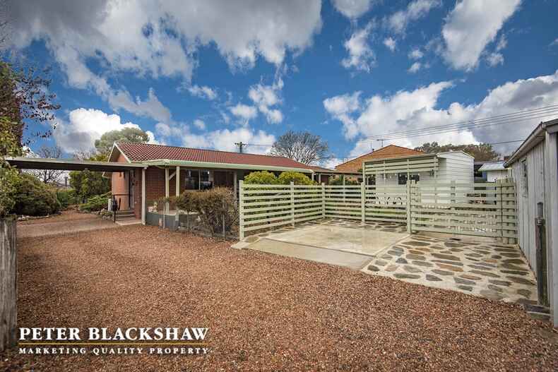 37 Mollee Crescent Isabella Plains 37 Mollee Crescent Isabella Plains