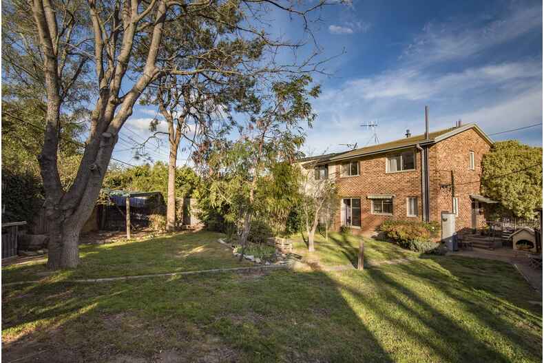 27 Turner Place Yarralumla 27 Turner Place Yarralumla