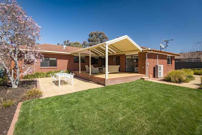 28 Cossington Smith Crescent Lyneham 28 Cossington Smith Crescent Lyneham