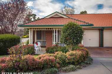 1/41 Halford Crescent Page