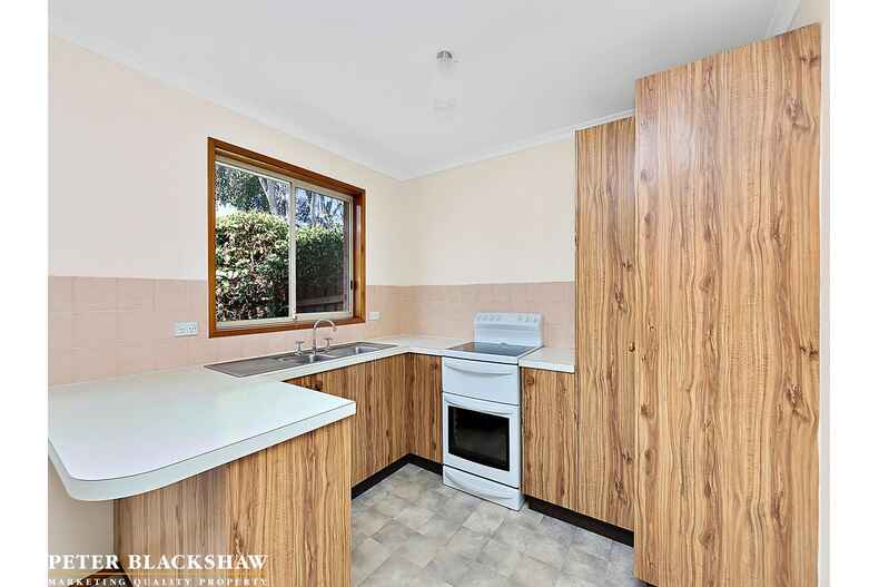 11/41 Ern Florence Crescent Theodore