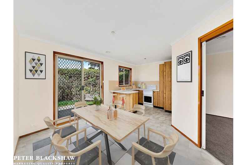 11/41 Ern Florence Crescent Theodore