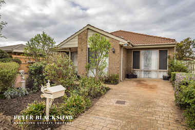 9 Gurubun Close Ngunnawal