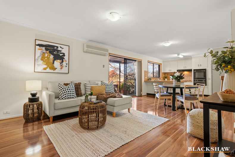 16 McClintock Street Lyneham