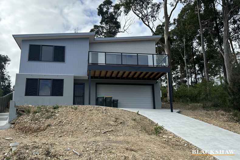 11 Currawong Crescent Malua Bay