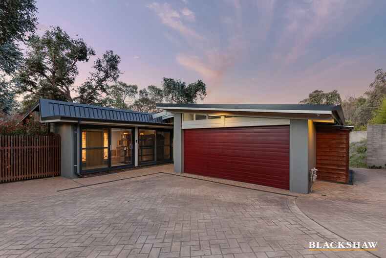 15 Colvin Street Hughes