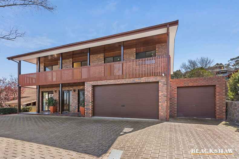 121 Newman Morris Circuit Oxley