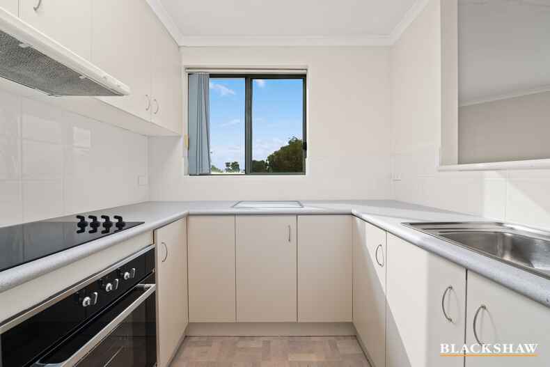 15/40 Leahy Close Narrabundah
