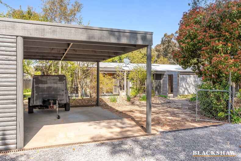 14B Vanzetti Crescent Kambah