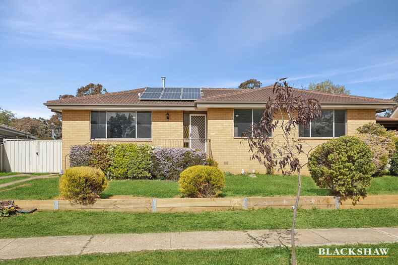 57 Heydon Cres  Evatt