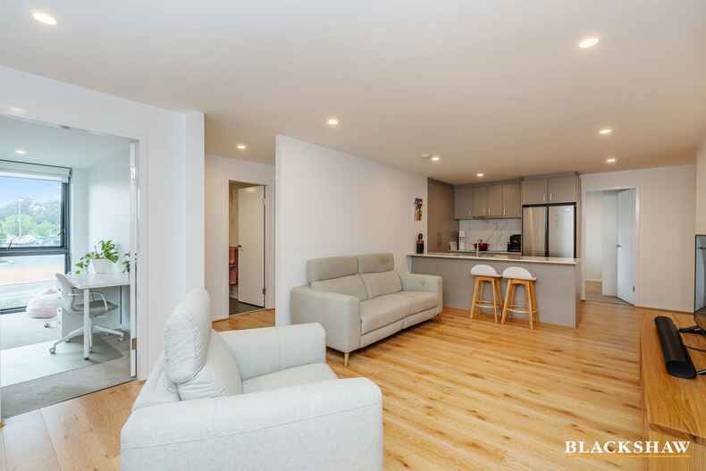 26/15 Bowman Street Macquarie