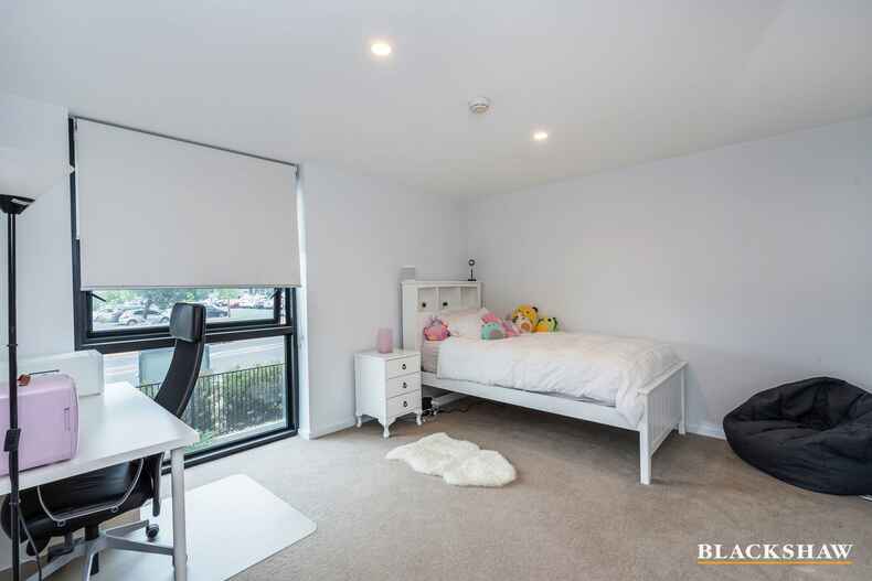 26/15 Bowman Street Macquarie