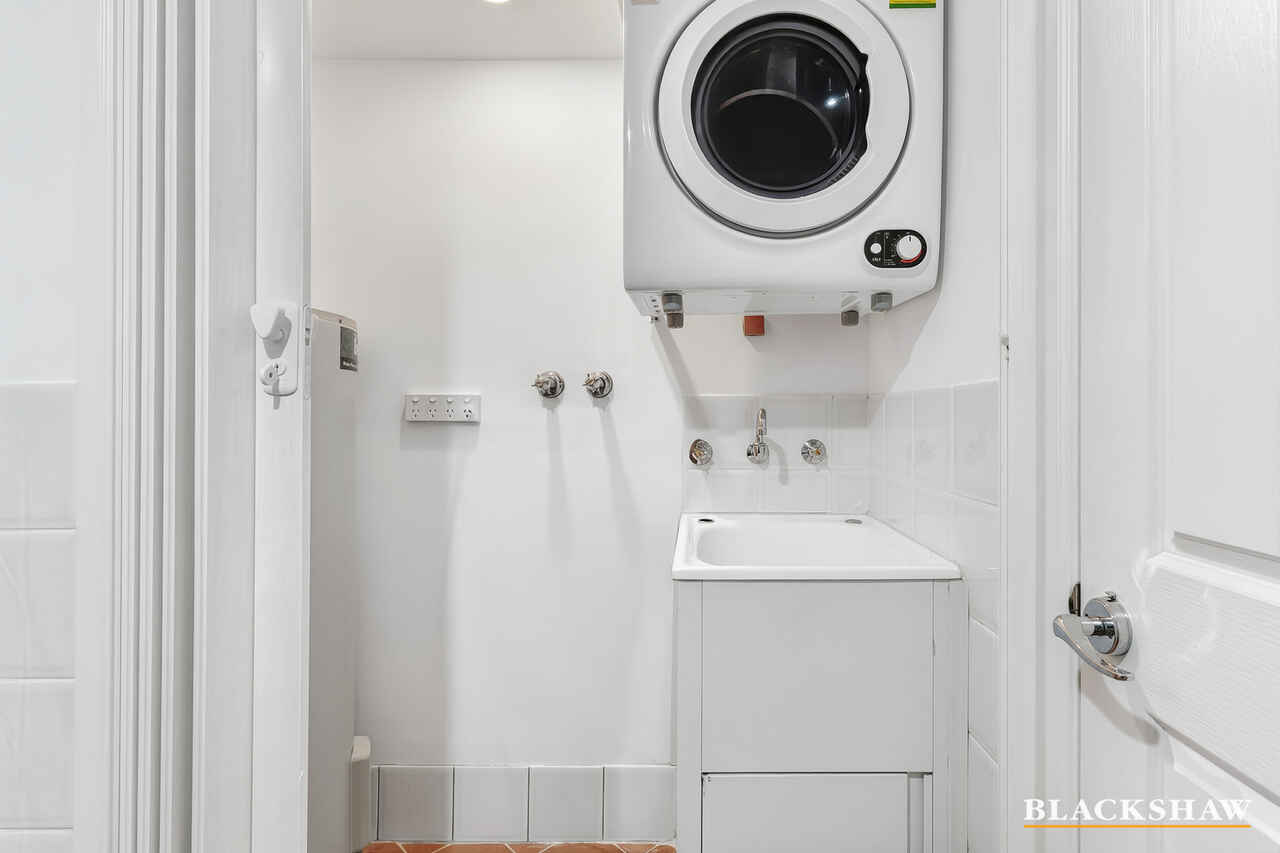 44/34 Leahy Close Narrabundah