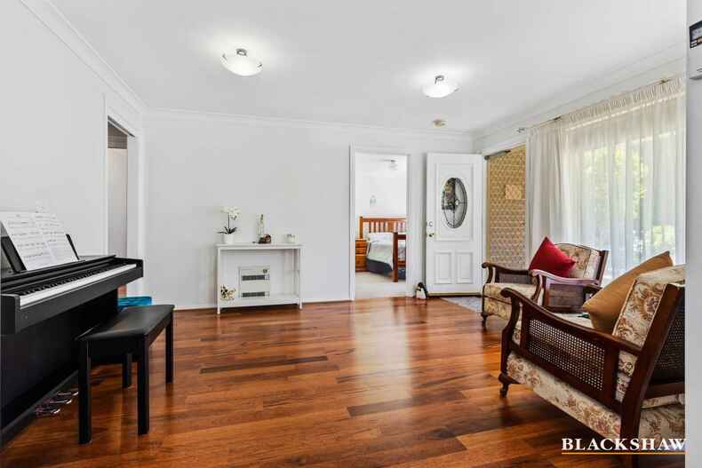 1/10  Sunpatch Parade Tomakin