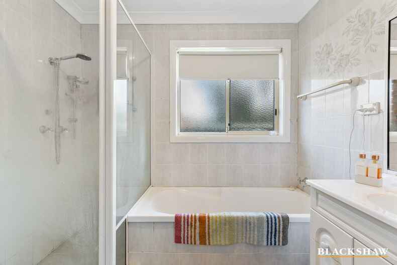 1/10  Sunpatch Parade Tomakin