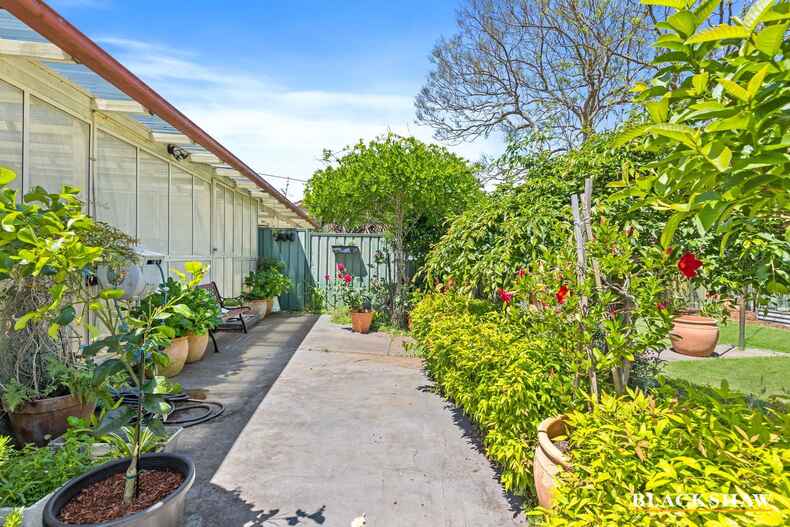 1/10  Sunpatch Parade Tomakin