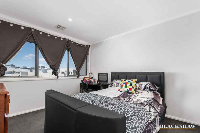 32 Chanter Terrace Coombs 32 Chanter Terrace Coombs