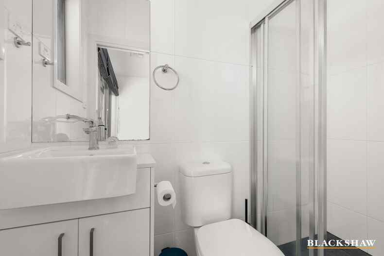 32 Chanter Terrace Coombs 32 Chanter Terrace Coombs