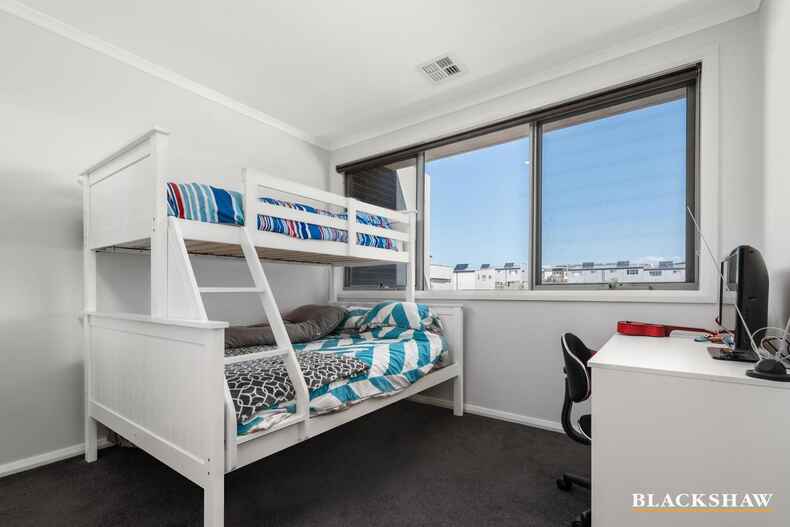 32 Chanter Terrace Coombs 32 Chanter Terrace Coombs