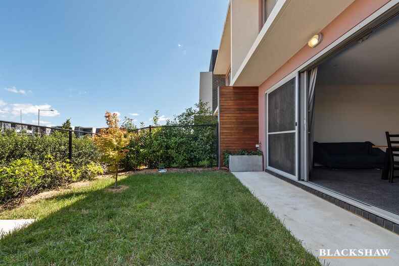 32 Chanter Terrace Coombs 32 Chanter Terrace Coombs