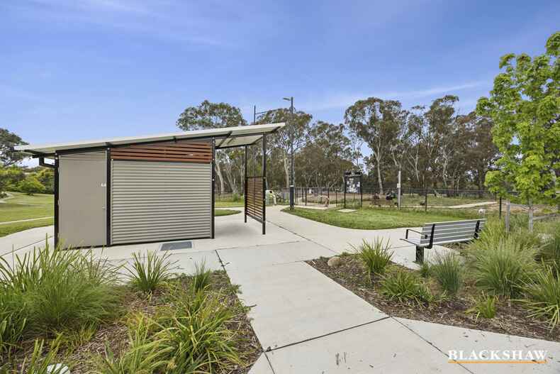 6/4 Annie Douglas Street Casey 6/4 Annie Douglas Street Casey