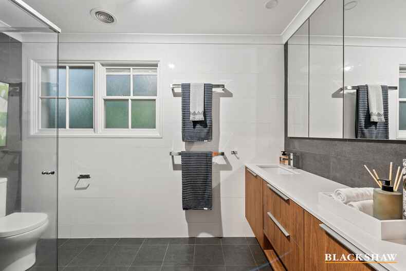 21 Longford Street Lyons