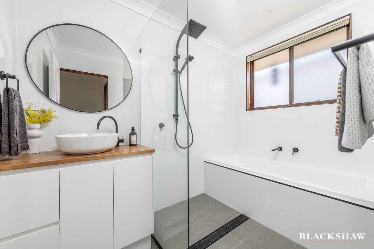 22 Vogelsang Place Flynn