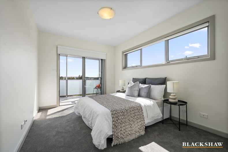 48/41 Clare Burton Crescent Franklin