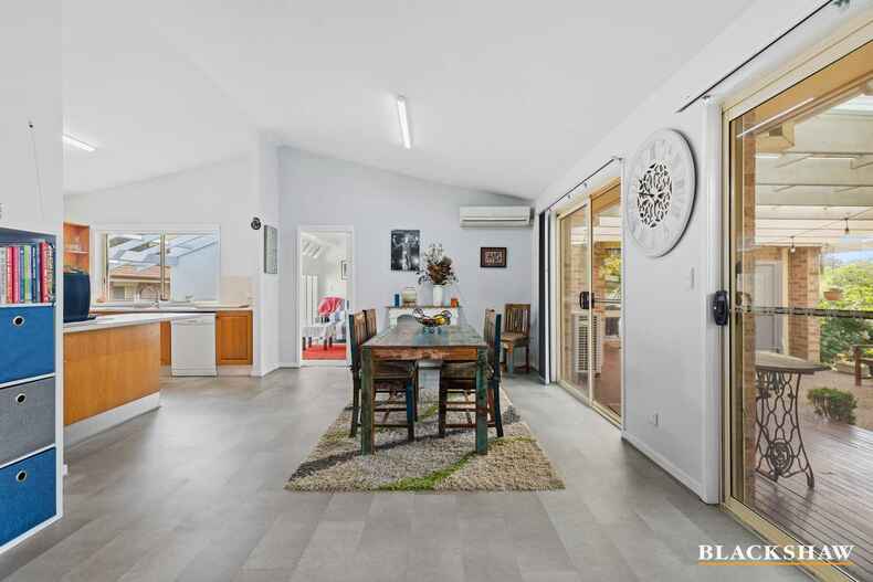 53 Karoola Crescent Surfside