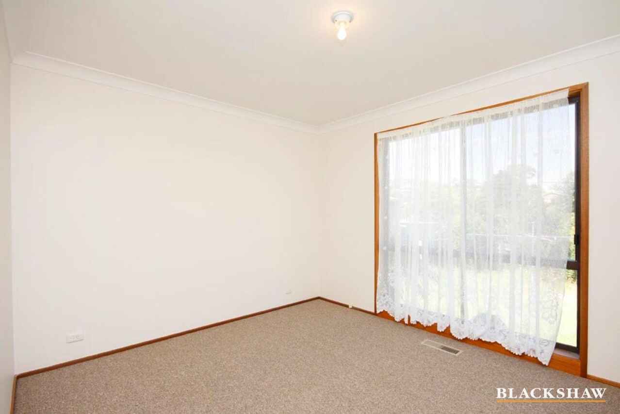 23 Girdlestone Crescent Calwell