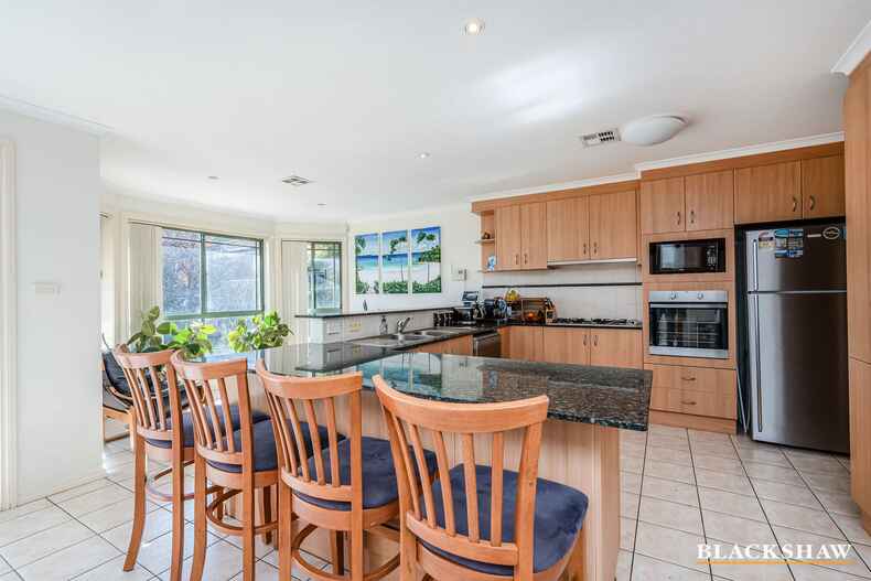 30 Ebeling Court Nicholls