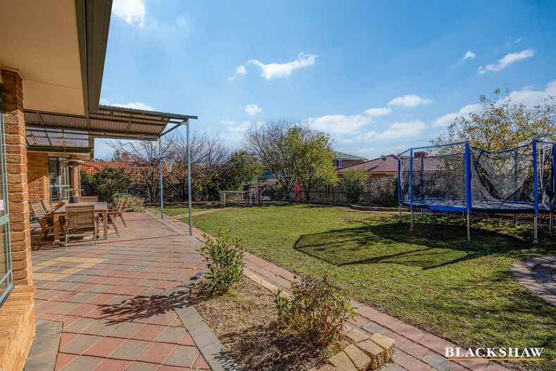 30 Ebeling Court Nicholls