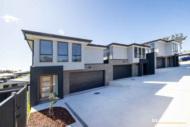 3/4 Brooke Way Sunshine Bay 3/4 Brooke Way Sunshine Bay