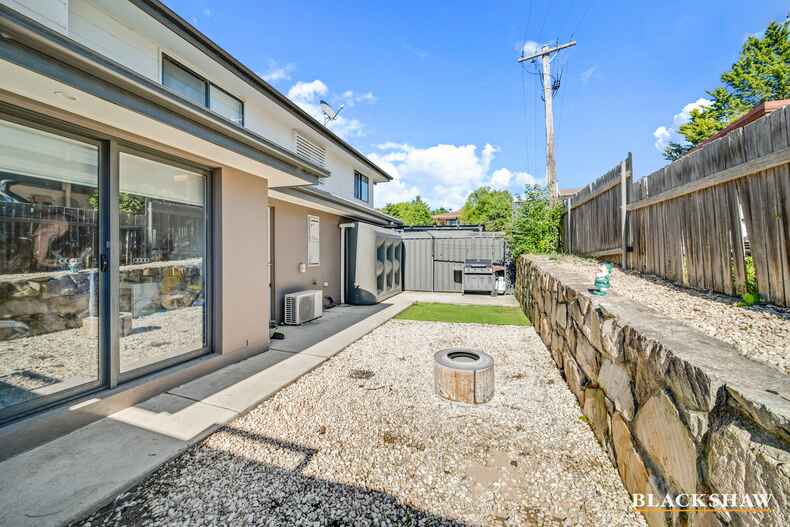 2/40 Callabonna Street Kaleen