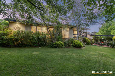 1 Sturgess Place Weston