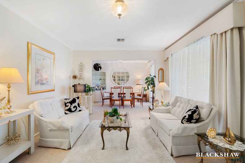 1 Sturgess Place Weston