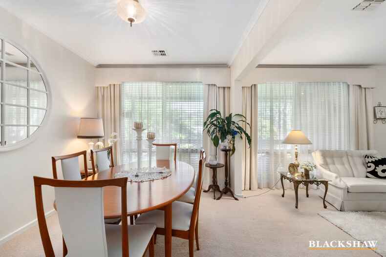 1 Sturgess Place Weston