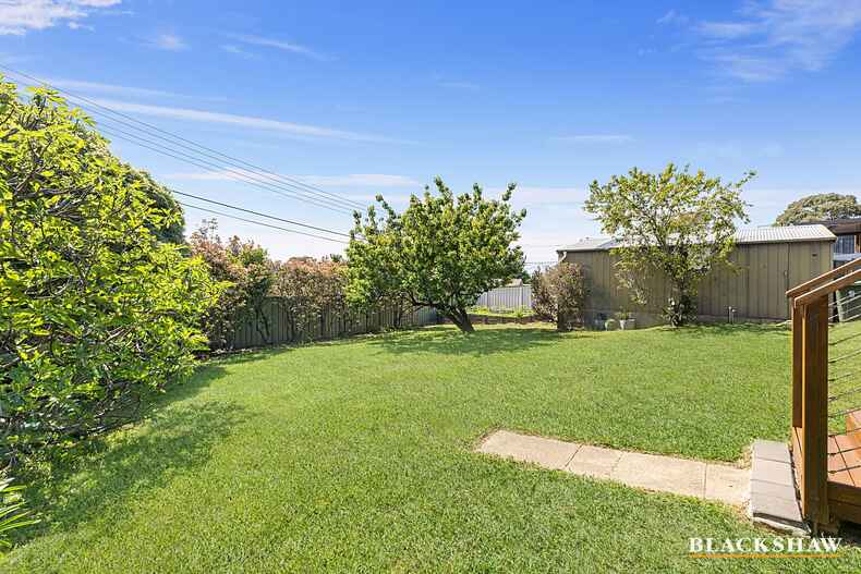 36 Handcock Crescent Macgregor