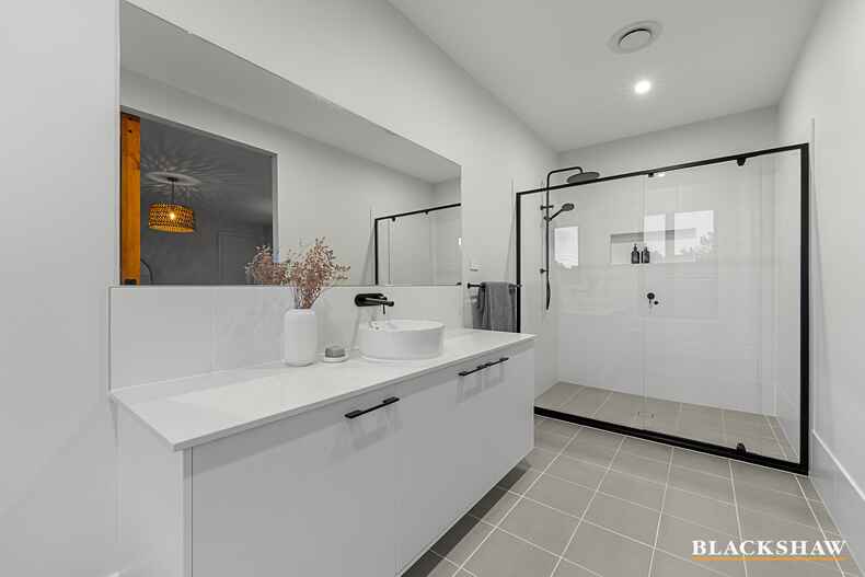 4 Tooma Place Narrabundah