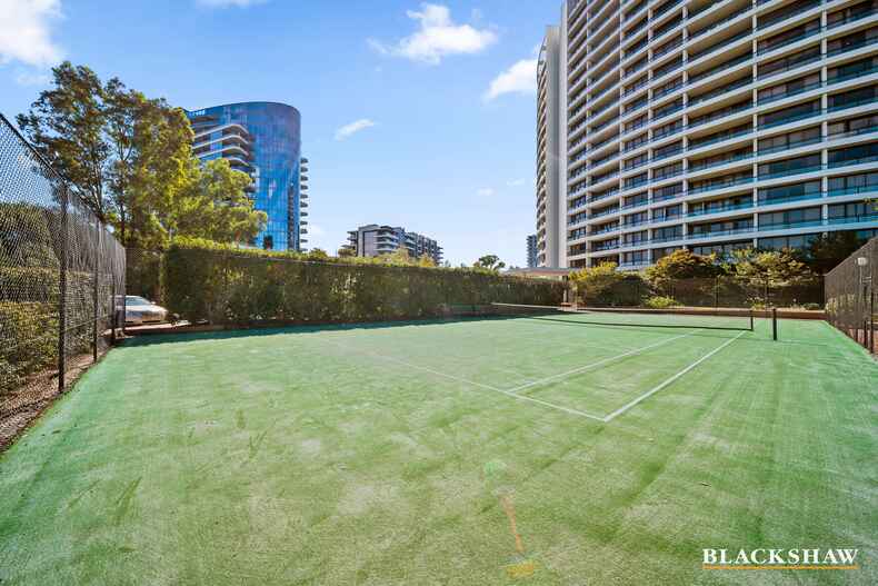 1802/2 Marcus Clarke Street City