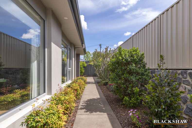 98A Mawson Drive Mawson