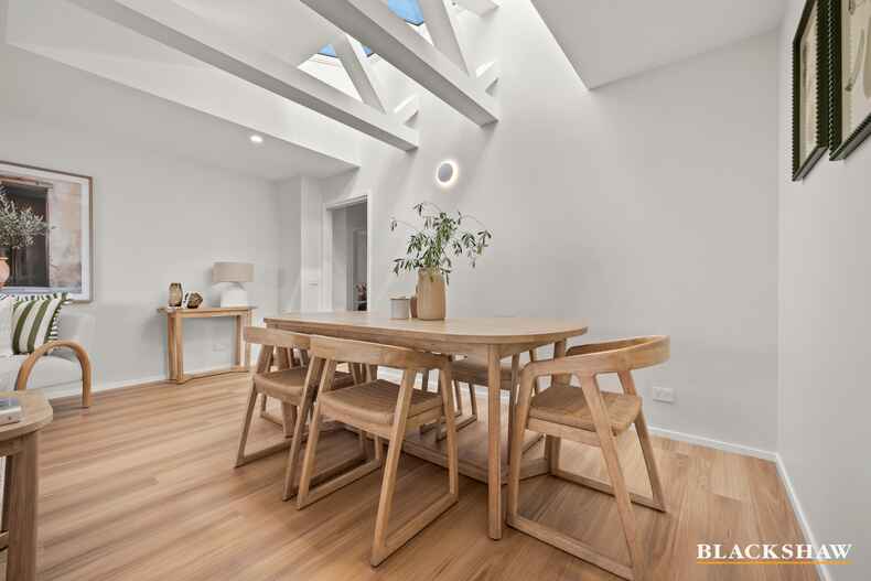 14 Pridham Street Farrer