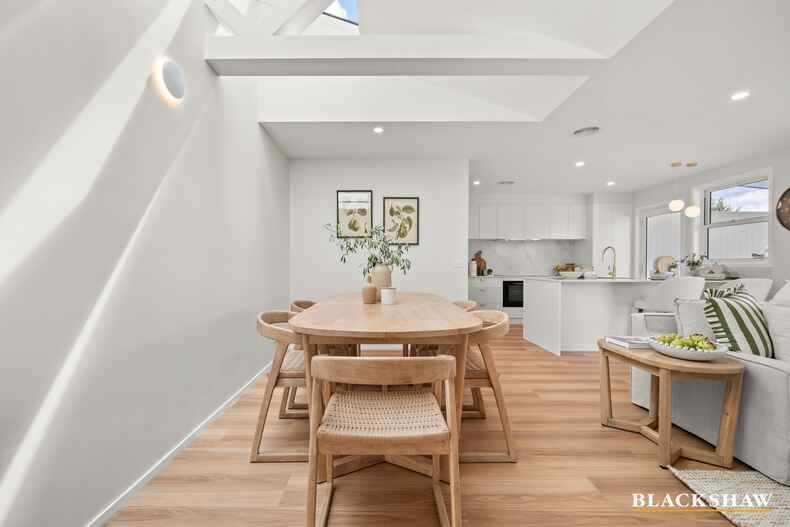 14 Pridham Street Farrer