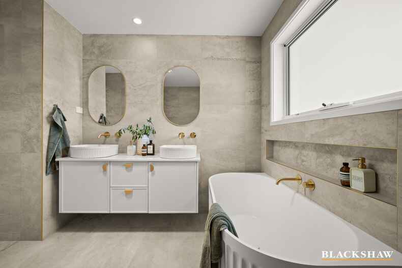 14 Pridham Street Farrer